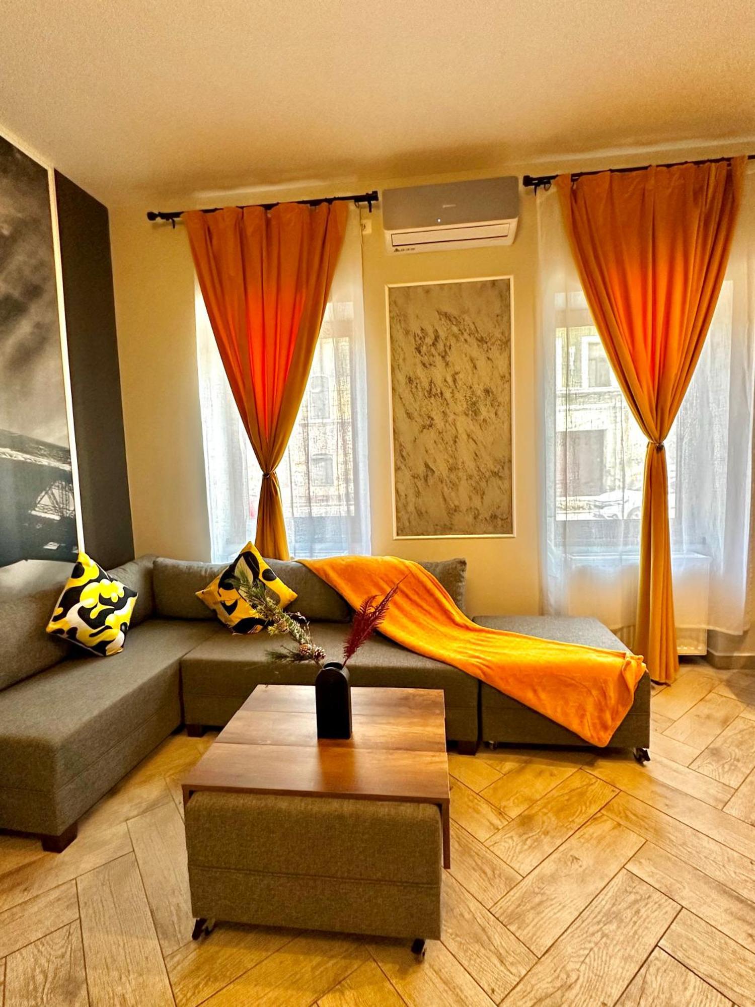 Stay Inn Central Brasov Apartments Kültér fotó